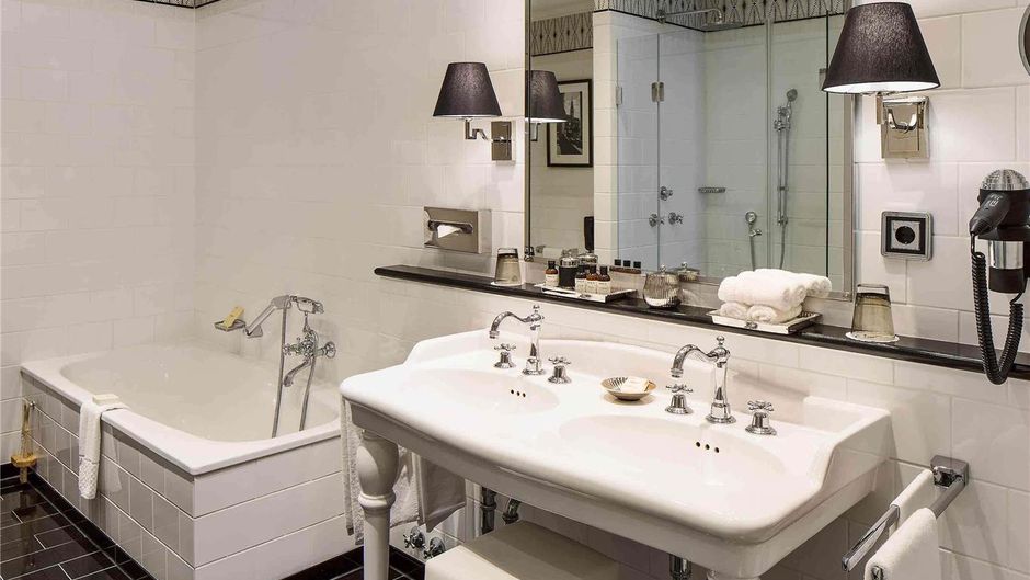 Fairmont Hotel Vier Jahreszeiten Room