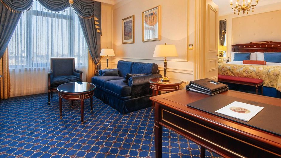 Fairmont Grand Hotel Kyiv Room