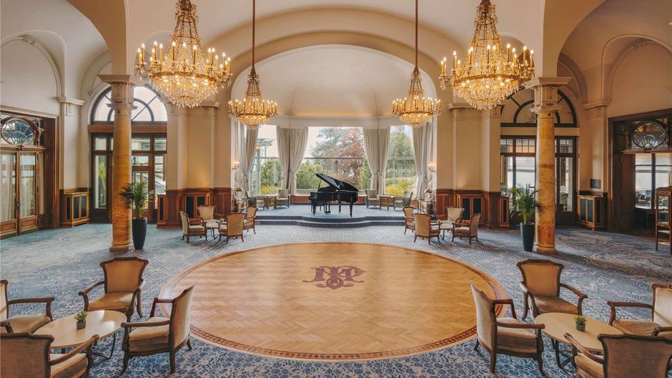 Fairmont Le Montreux Palace Meeting