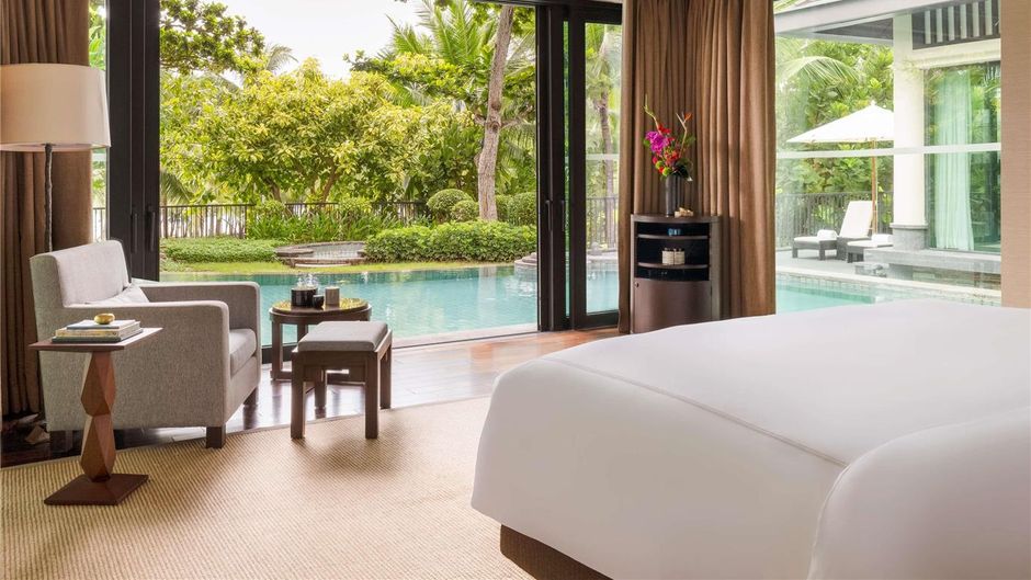 Raffles Hainan Room