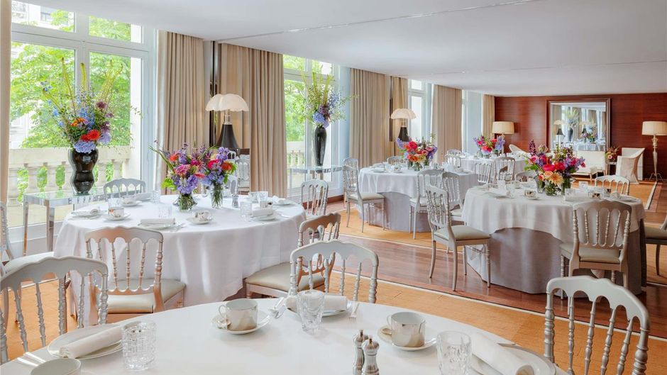Le Royal Monceau-Raffles Paris Meeting
