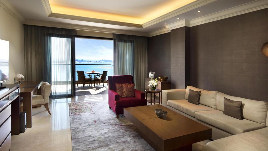Fairmont The Palm Suite