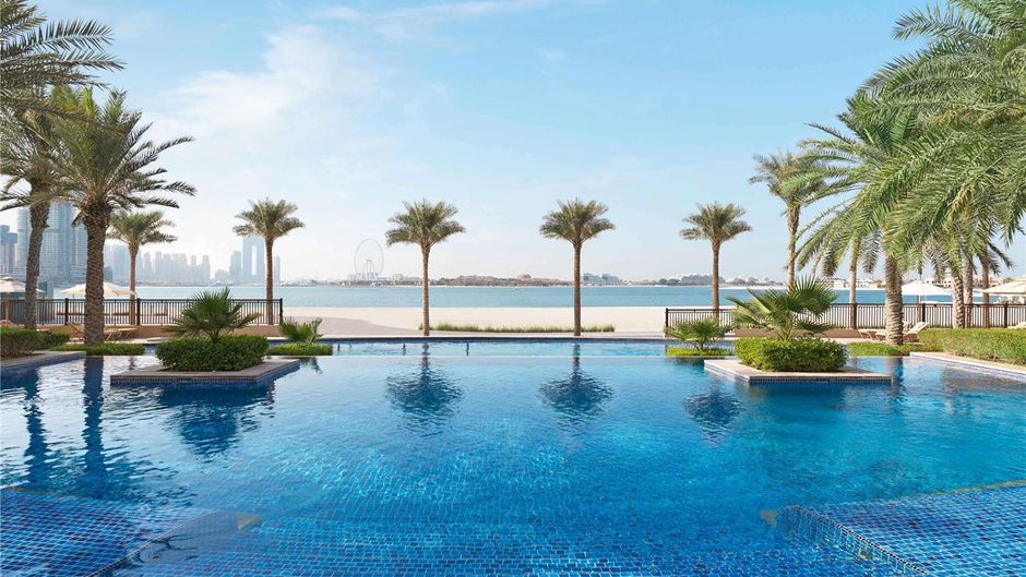 Fairmont The Palm Exterior