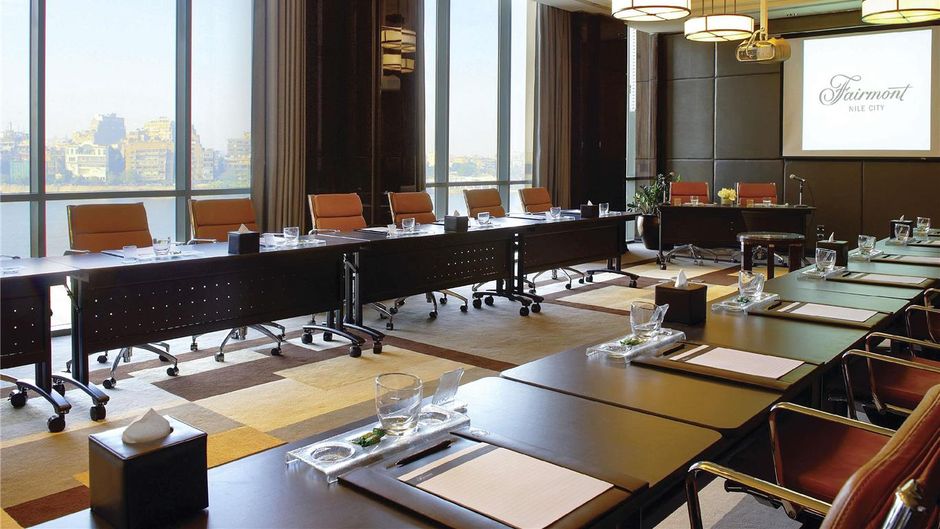 Fairmont Nile City Hotel, Cairo Meeting