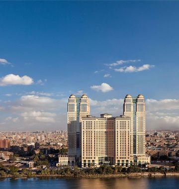 Fairmont Nile City Hotel, Cairo
