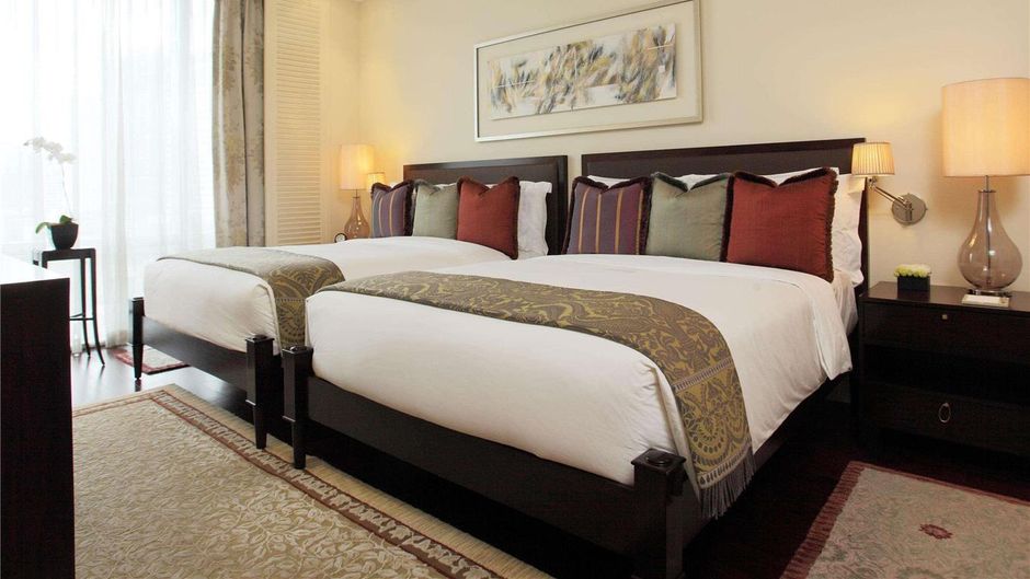 Raffles Makati Room