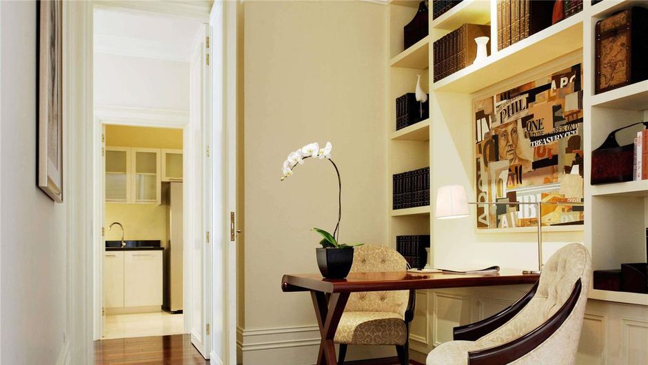 Raffles Makati Suite