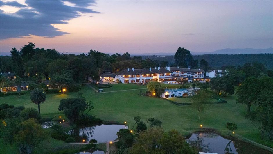 Fairmont Mount Kenya Safari Club Exterior