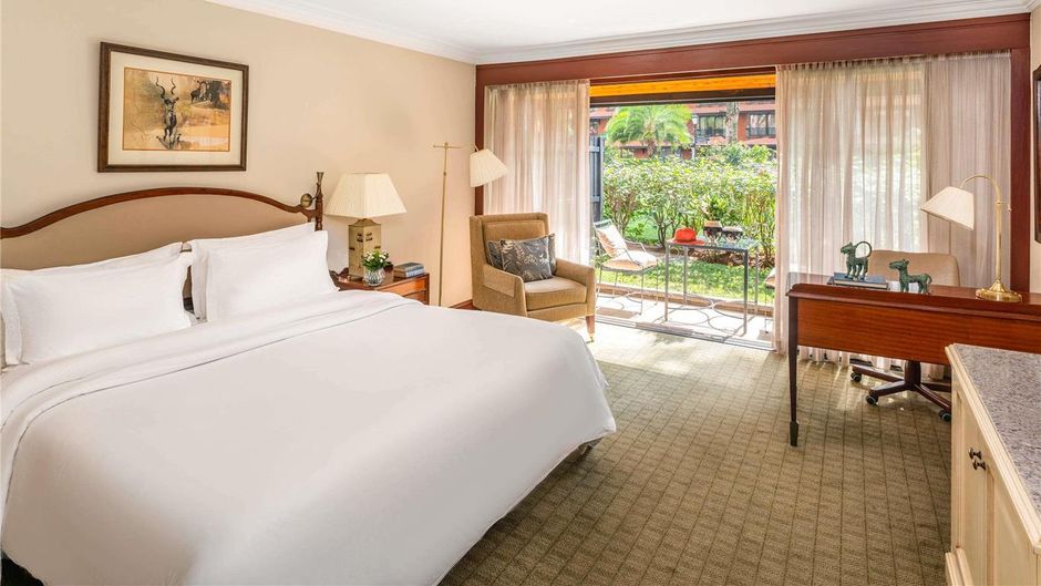 Fairmont The Norfolk Hotel Room
