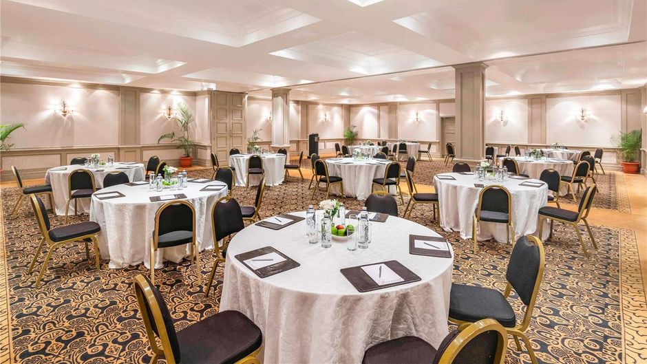 Fairmont The Norfolk Hotel Meeting