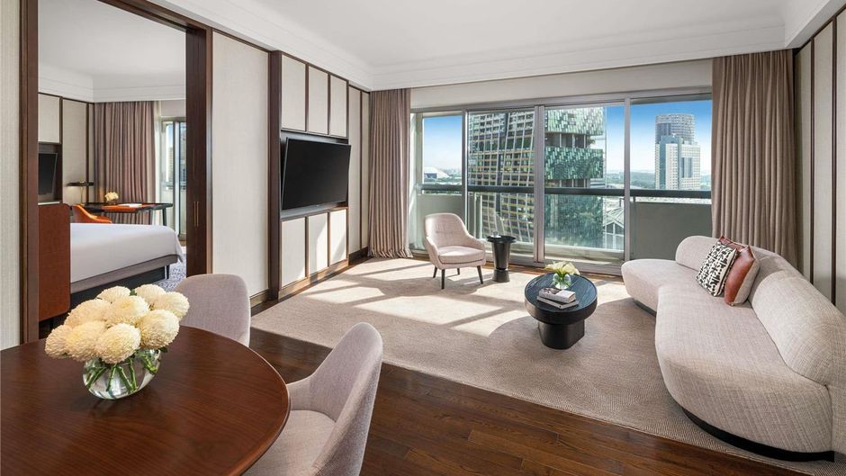 Fairmont Singapore Suite