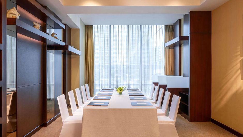 Fairmont Makati Meeting