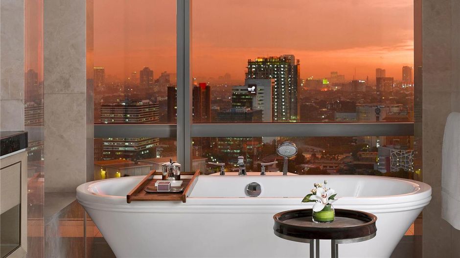 Raffles Jakarta Suite