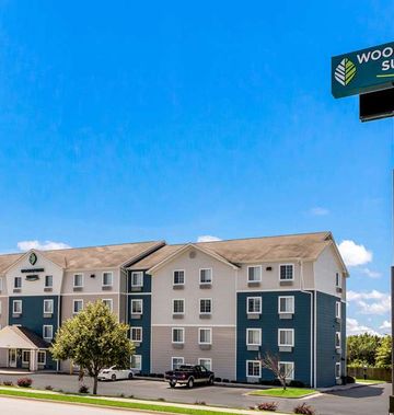 WoodSpring Suites Springdale