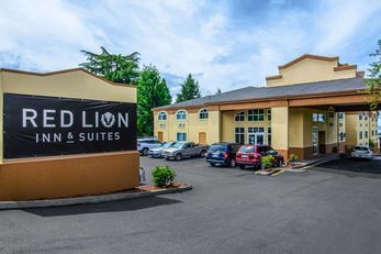 Red Lion Inn & Suites Des Moines
