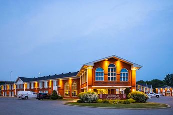 Les Suites de Laviolette, Ascend Hotel
