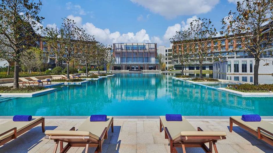 Hilton Shanghai Fengxian Pool