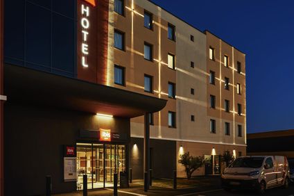 Ibis Montlhery Paris South