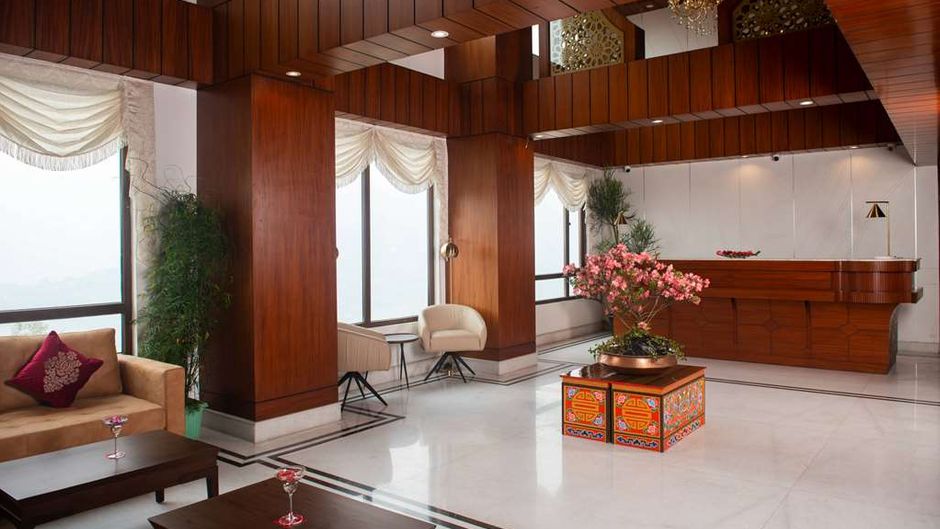Ramada by Wyndham Gangtok Deorali Lobby