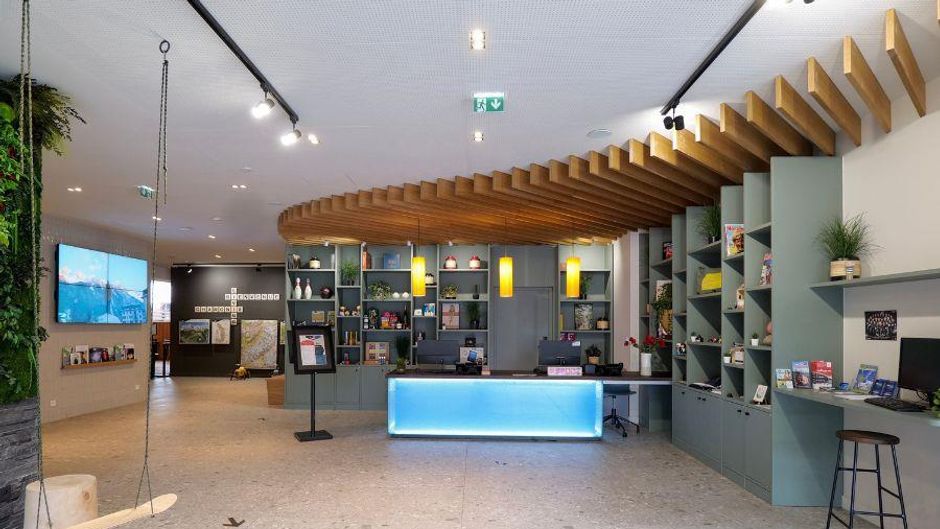 Hotel Plan B - Living Chamonix Lobby