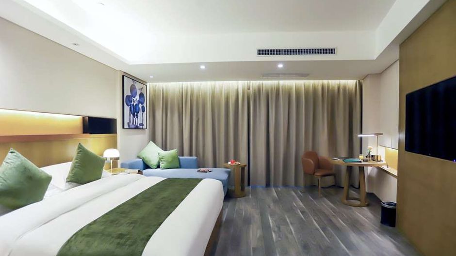 Quality Hotel Zhangye Room
