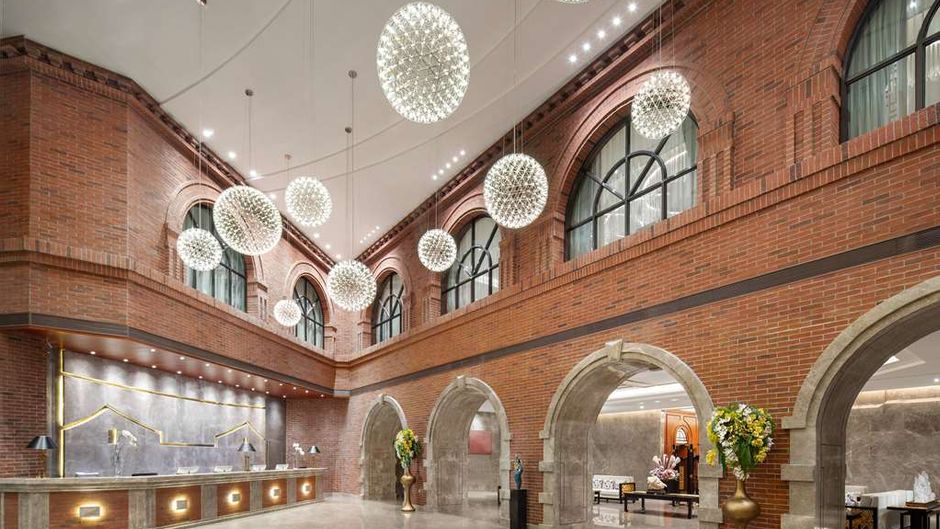 Wyndham Kunming Panlong Lobby