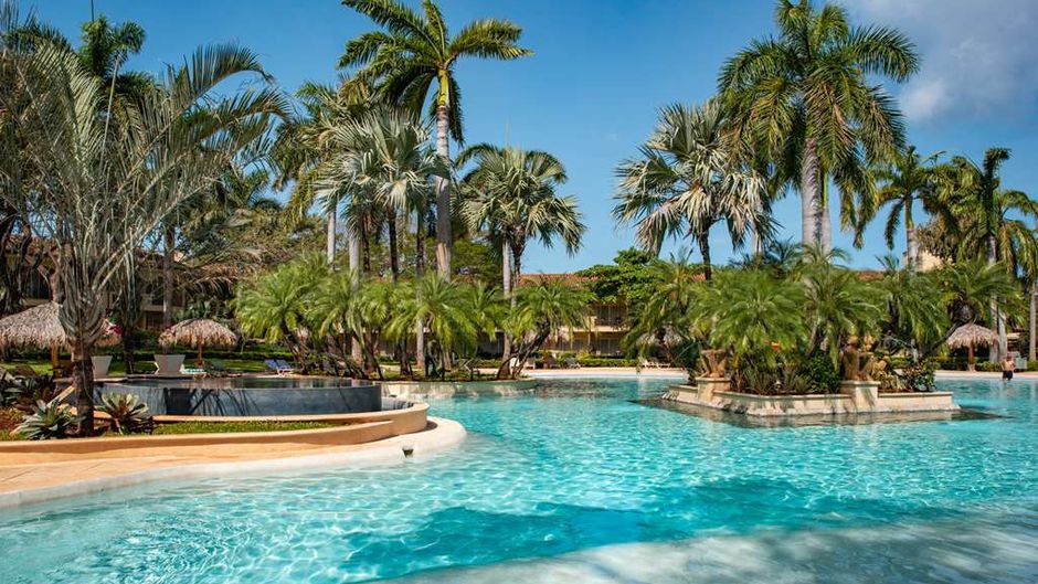 Tamarindo Diria Beach Resort Pool