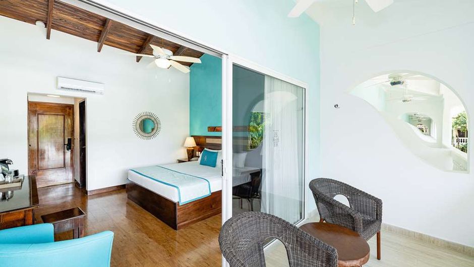 Tamarindo Diria Beach Resort Pool