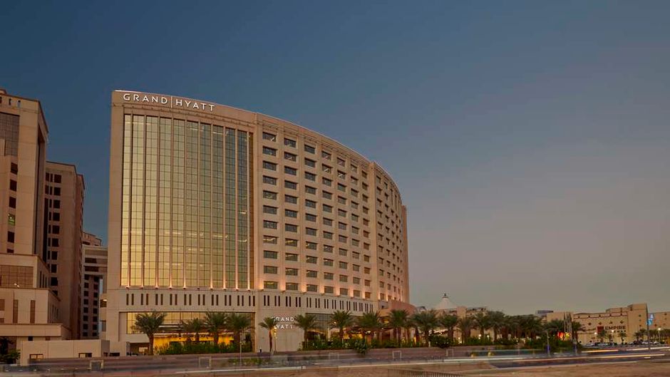 Grand Hyatt Al Khobar Hotel & Residences Exterior
