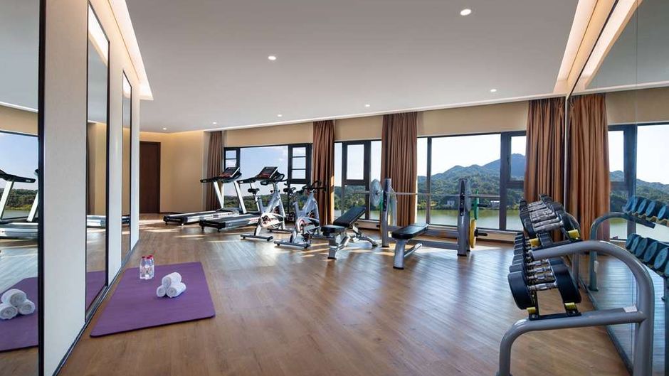 Ramada Yingshan Jiulongwan Resort Health