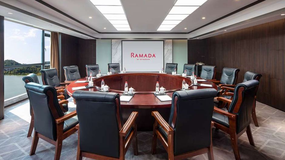Ramada Yingshan Jiulongwan Resort Meeting