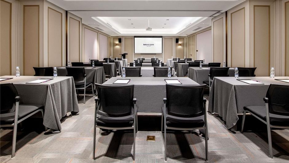 Mercure Jinan Pingyin Meeting