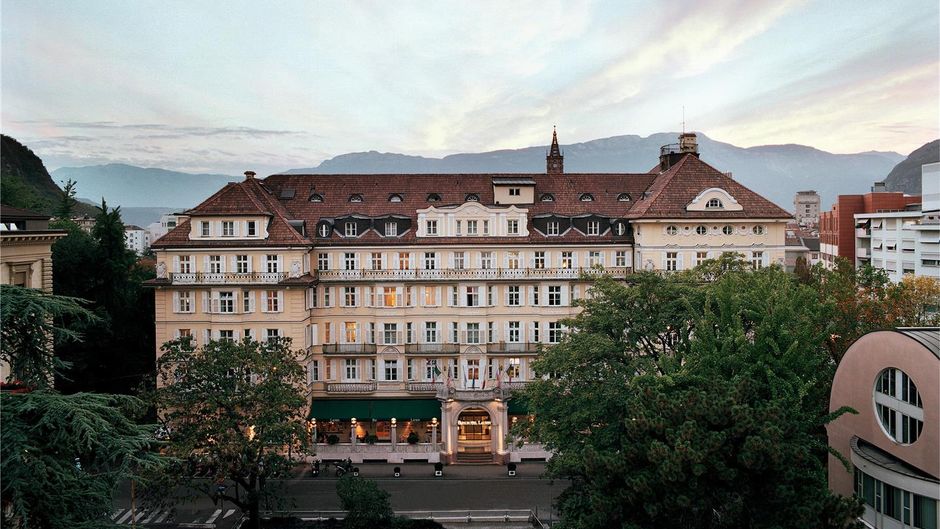 Parkhotel Laurin Exterior