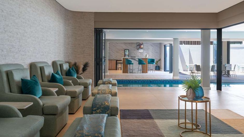 Radisson Hotel-Convention OR Tambo Arpt Pool