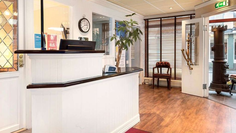 Ole Tobias Sure Hotel by Best Western Lobby