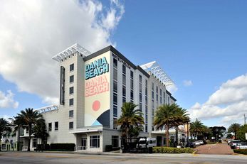 Hotel Dello Fort Lauderdale Apt-Tapestry