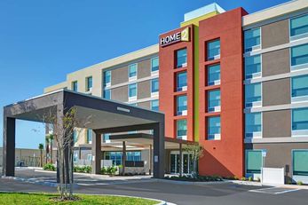 Home2 Suites by Hilton Largo