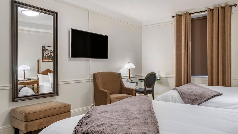 Fort Garry Hotel, Ascend Collection Room