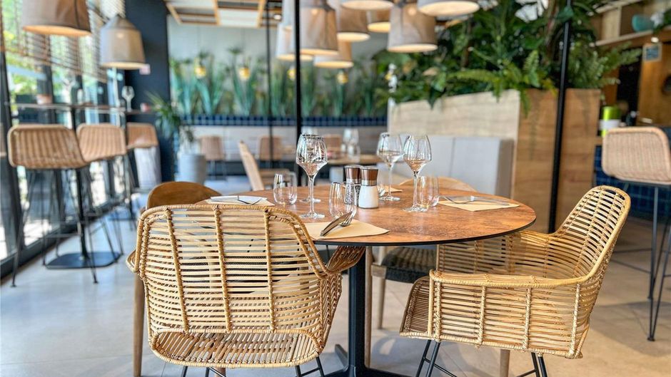 Ibis Lunel Petite Camargue Exterior
