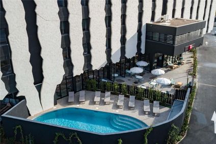 Ibis Lunel Petite Camargue