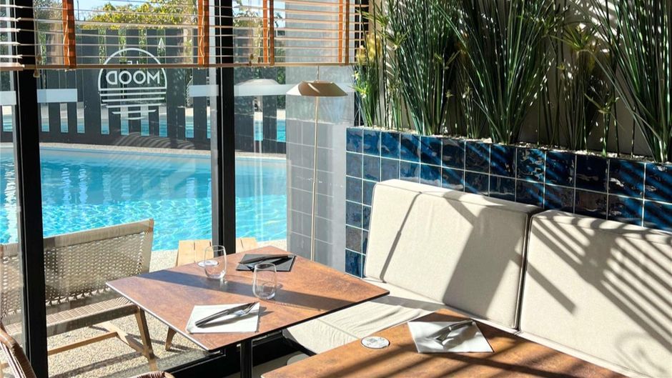 Ibis Lunel Petite Camargue Restaurant