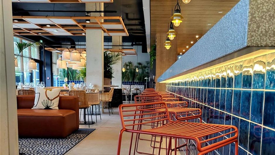 Ibis Lunel Petite Camargue Exterior