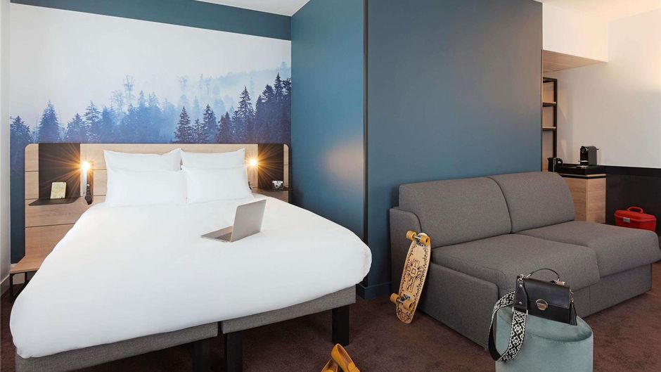 Novotel Annemasse Centre Porte Geneve Room