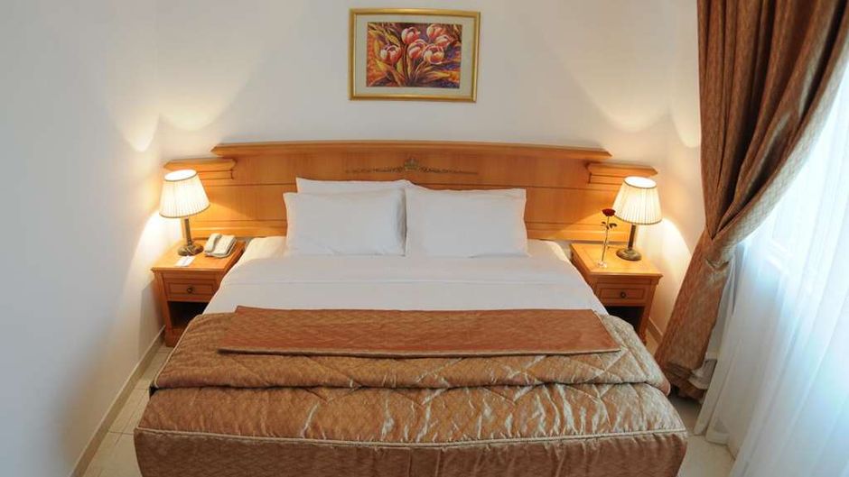 The Uptown Apartments Abu Dhabi Room