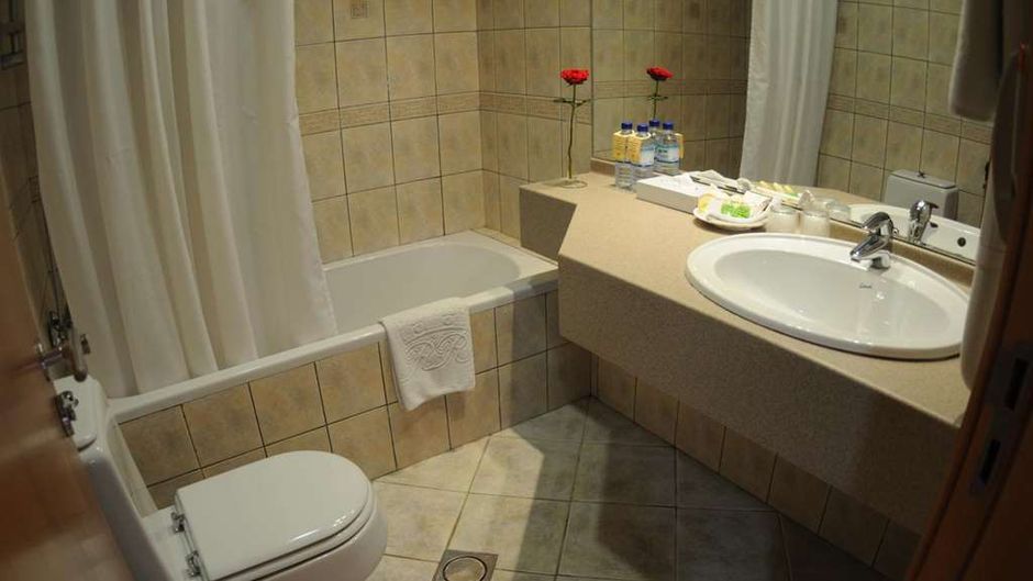 The Uptown Apartments Abu Dhabi Room