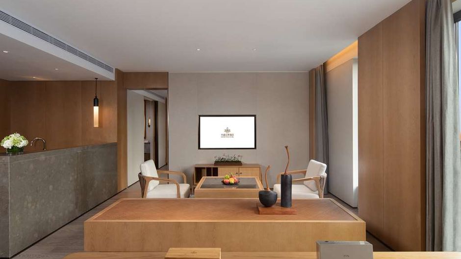 Grand Wuji Hotel Suite