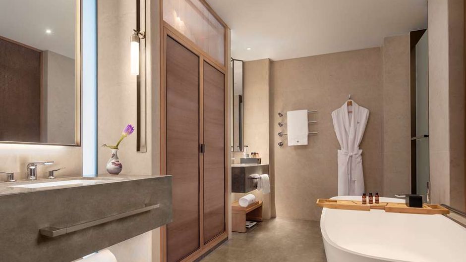 Grand Wuji Hotel Room
