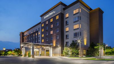 DoubleTree by Hilton Denver Intl Airport
