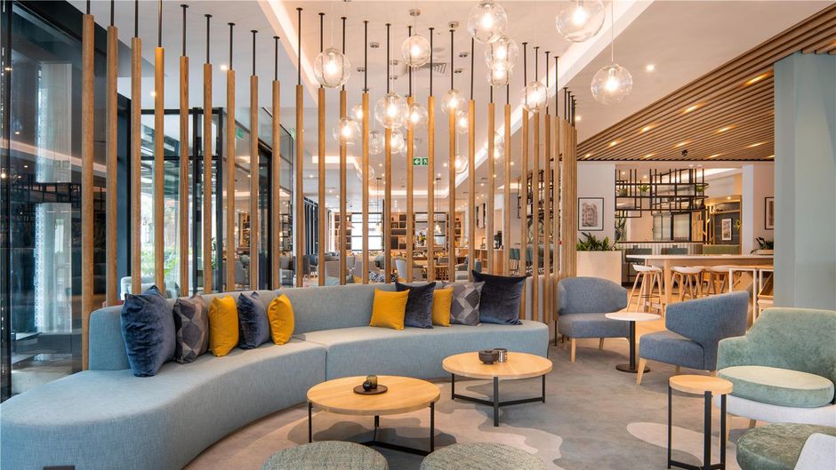 Hilton Garden Inn Umhlanga Arch Lobby