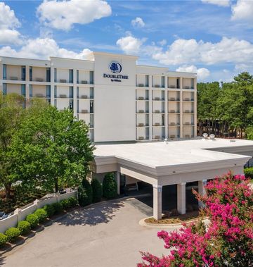 DoubleTree by Hilton Raleigh Midtown